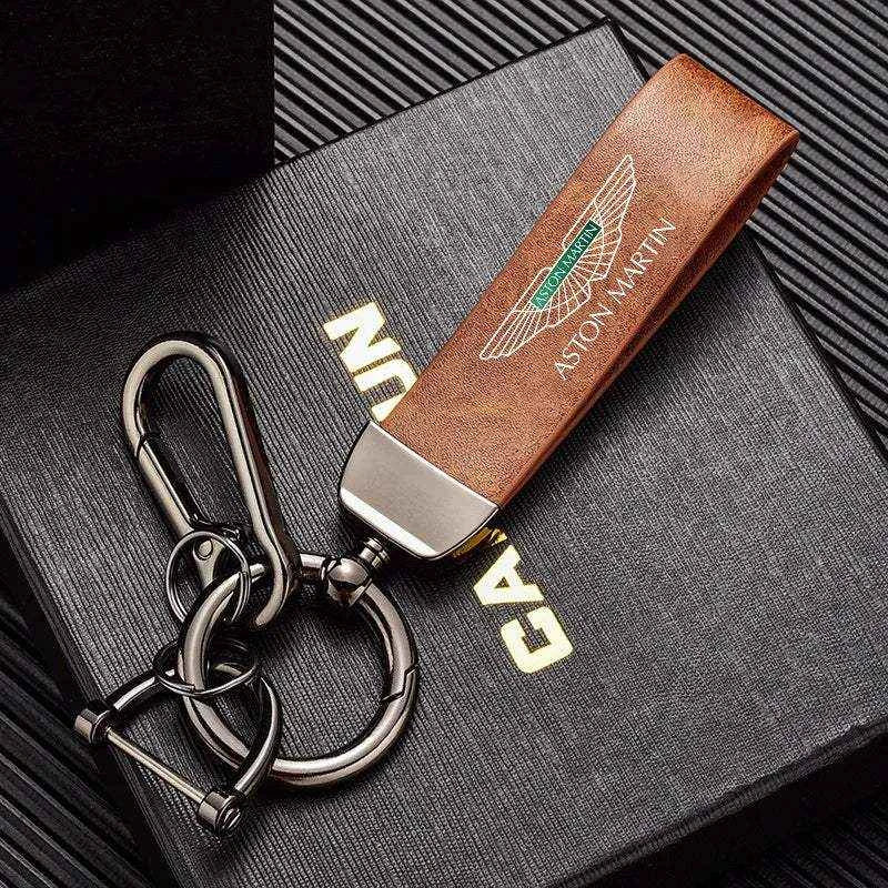 1PC Vintage Leather Car Keychain Horseshoe Buckle Jewelry KeyRing For Aston Martin DB S 11 X 9 Interior Auto Car Accessories
