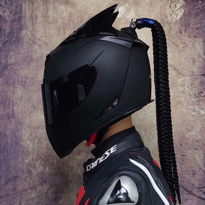 Full face helmet motorcycle riding helmet safety double lens Racing helmet Individuality braids horns