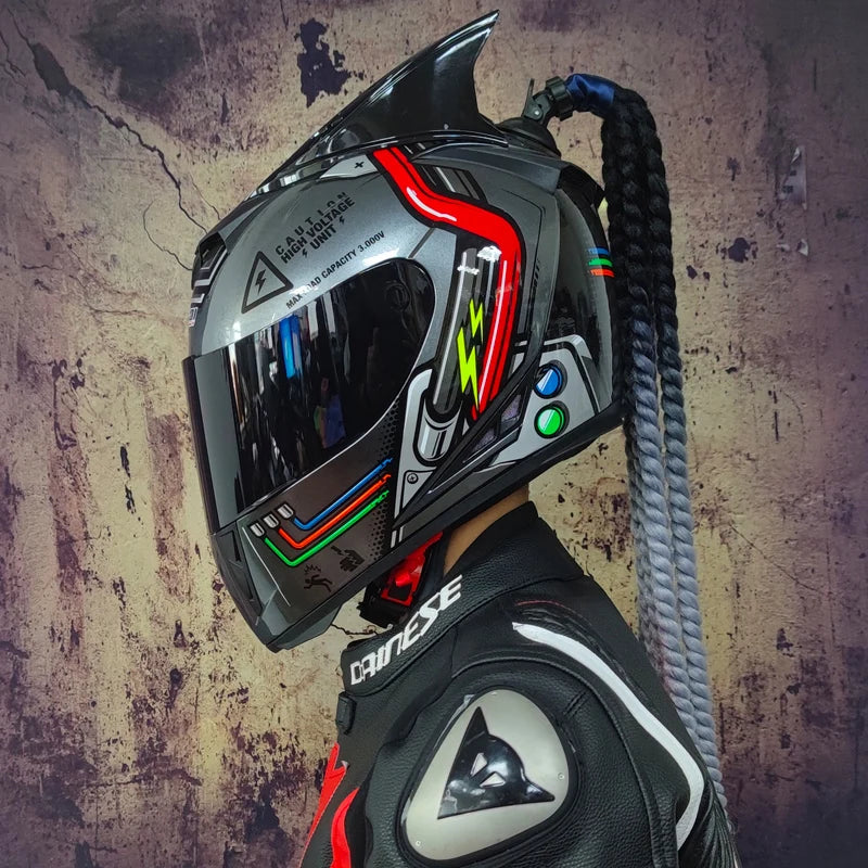Full face helmet motorcycle riding helmet safety double lens Racing helmet Individuality braids horns